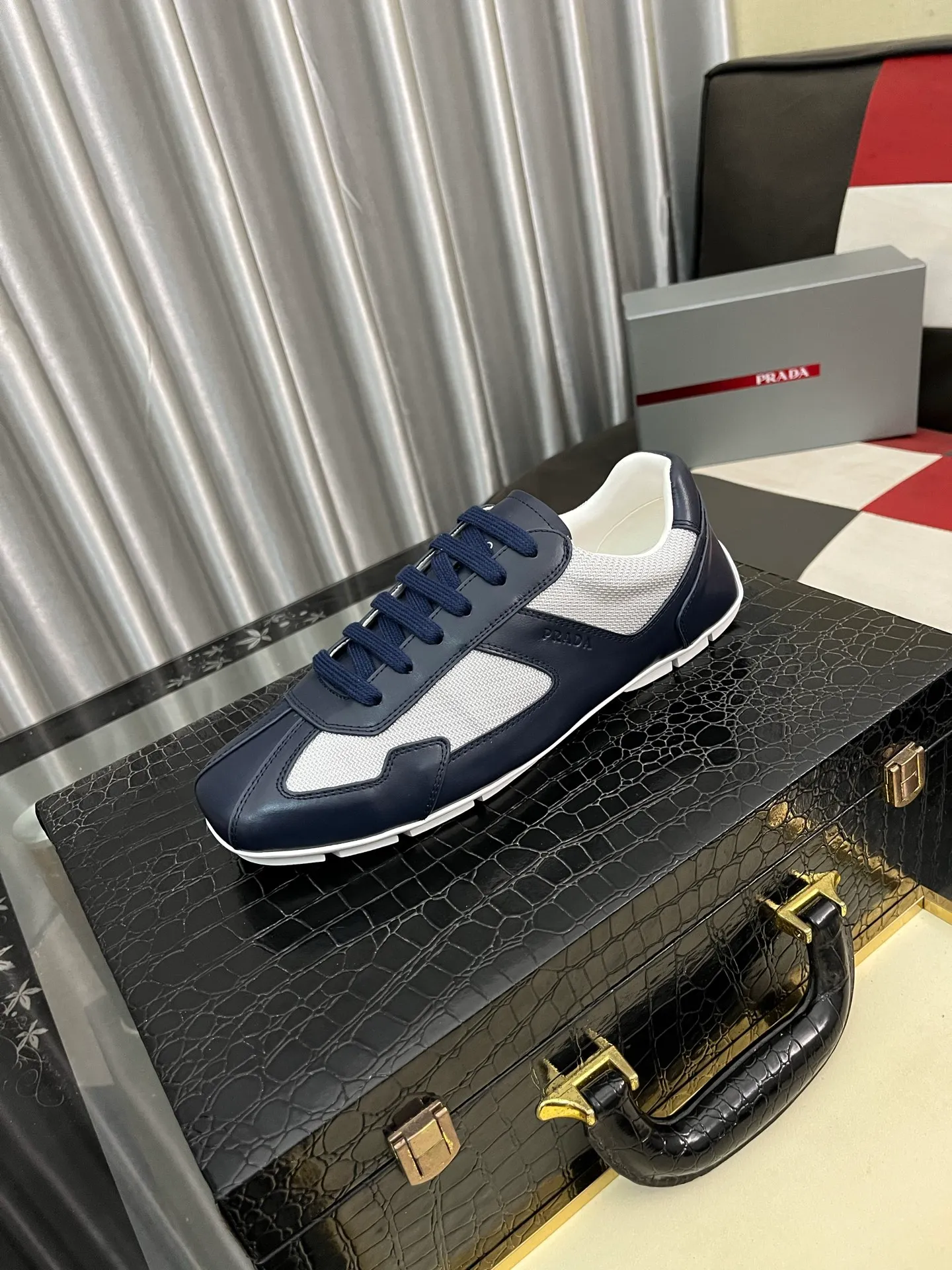 Men's men's shoes 💰458⌚️⌚️prada: new spring and summer casual shoes, sports sneakers, fabric: imported cowhide, lining: original lining, sole: original sole, size: 38-444️⃣colors available